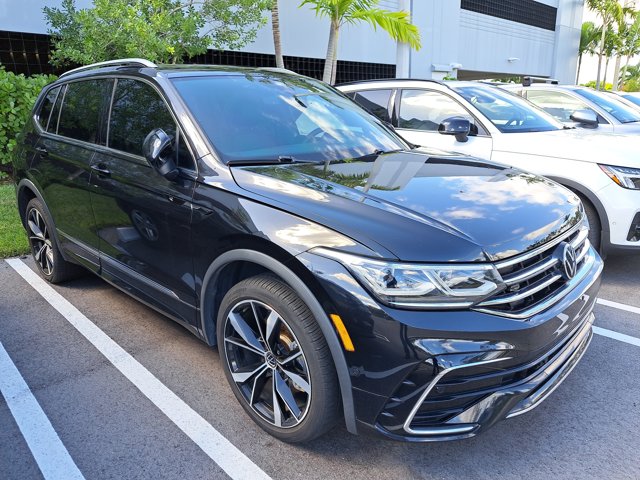 2023 Volkswagen Tiguan SEL R-Line