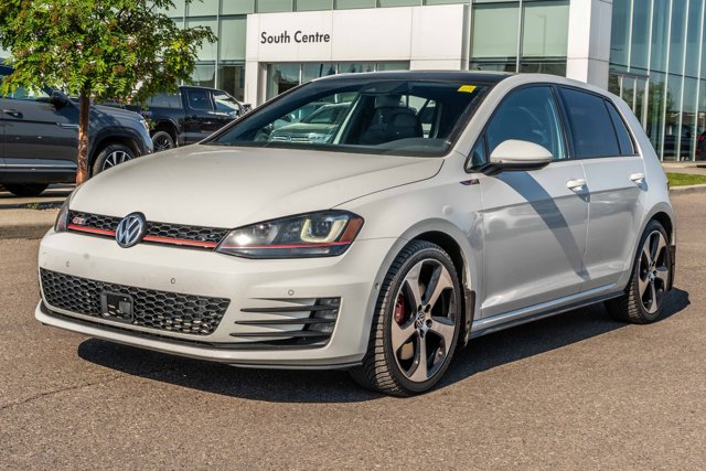 2016 Volkswagen Golf 5-Door Performance