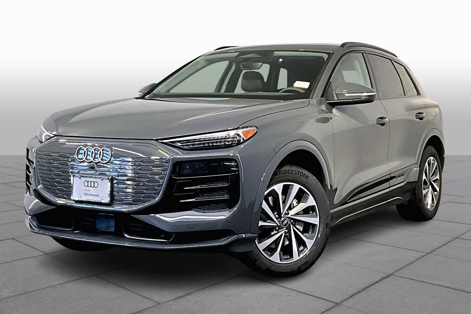 2025 Audi Q6 e-tron Premium Plus