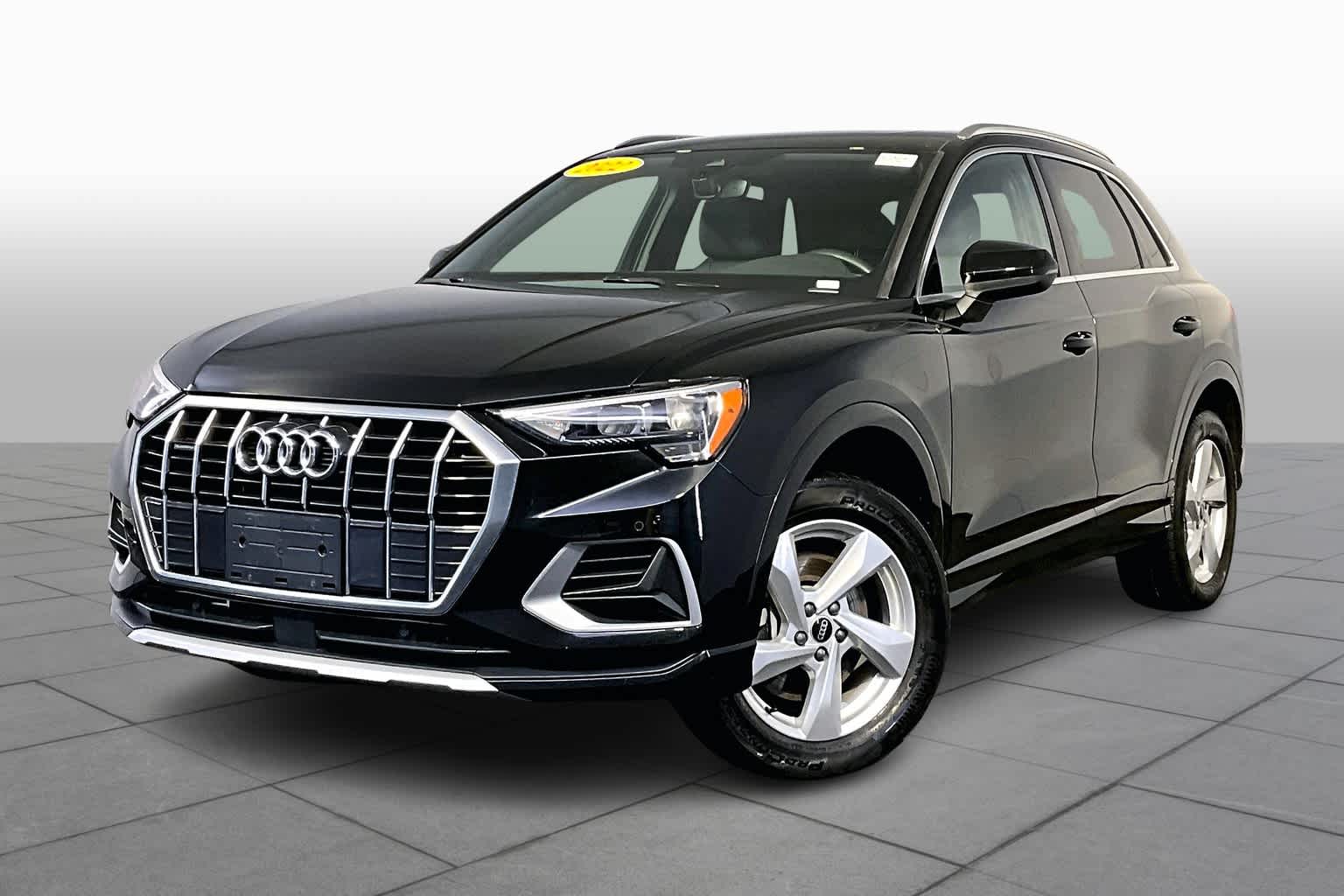 2022 Audi Q3 40 Premium