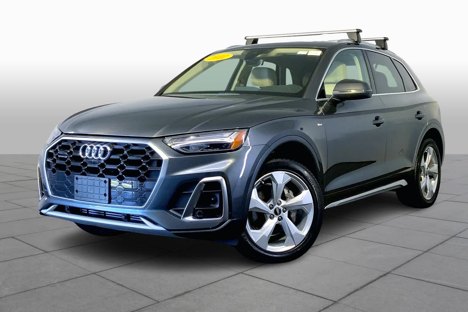 2022 Audi Q5 45 S line Premium Plus
