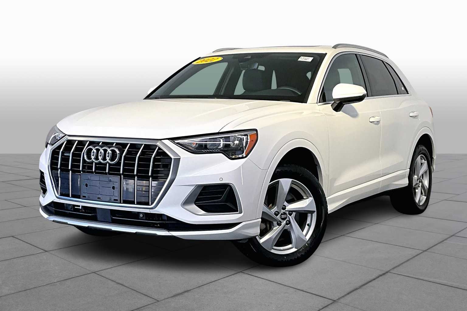 2022 Audi Q3 40 Premium
