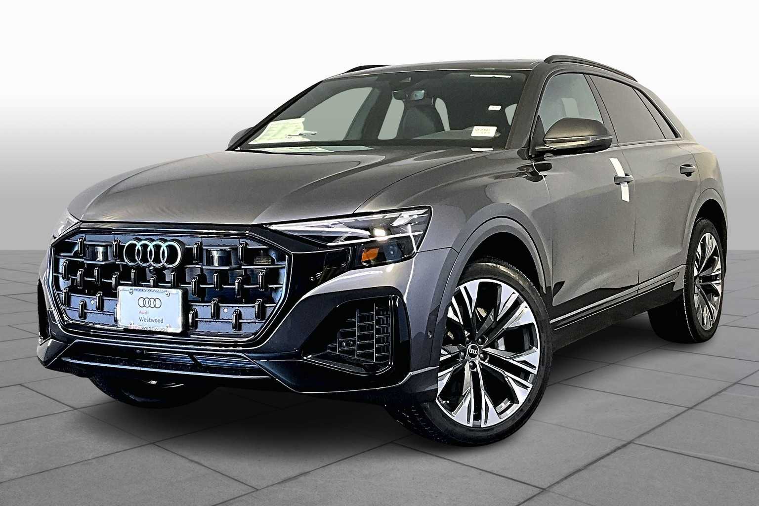 2025 Audi Q8 55 Premium Plus