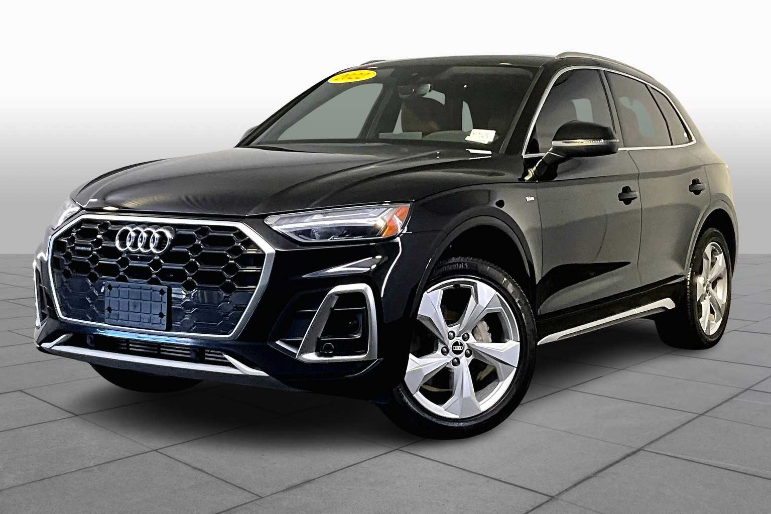 2022 Audi Q5 45 S line Premium Plus