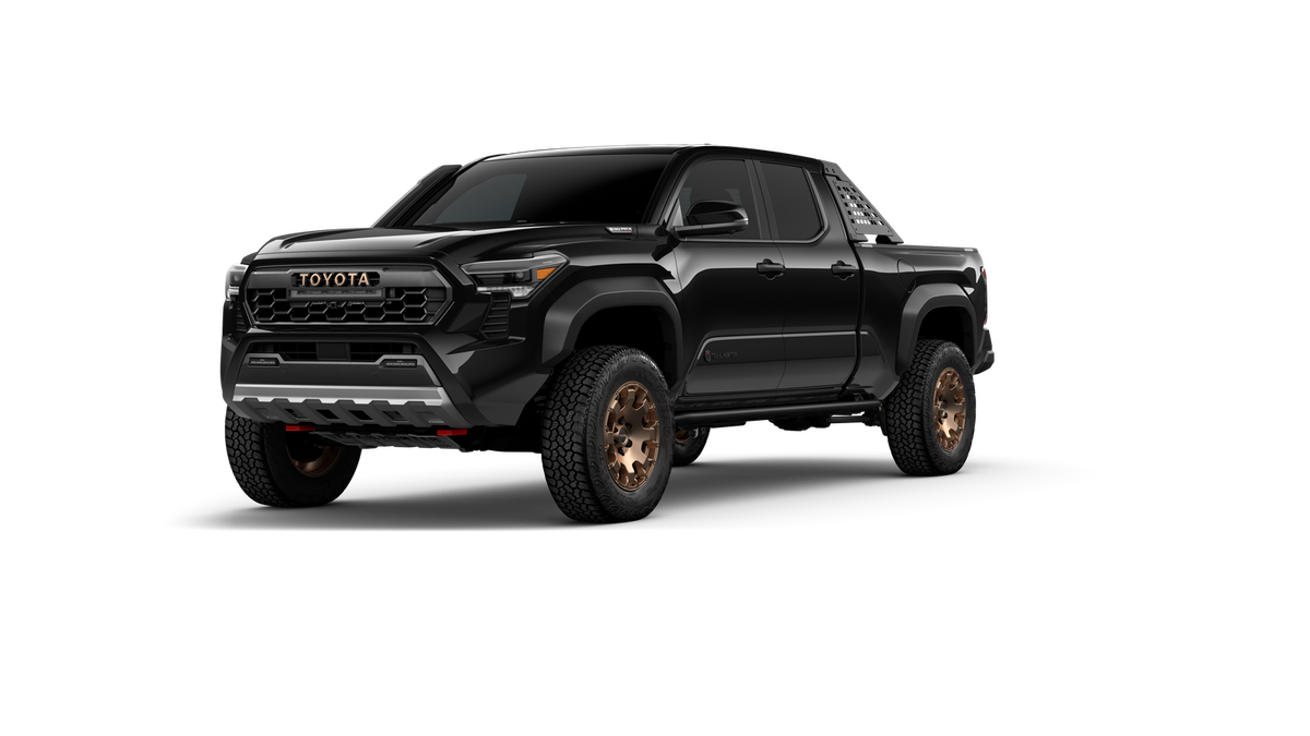 2025 Toyota Tacoma i-FORCE MAX Tacoma Trailhunter