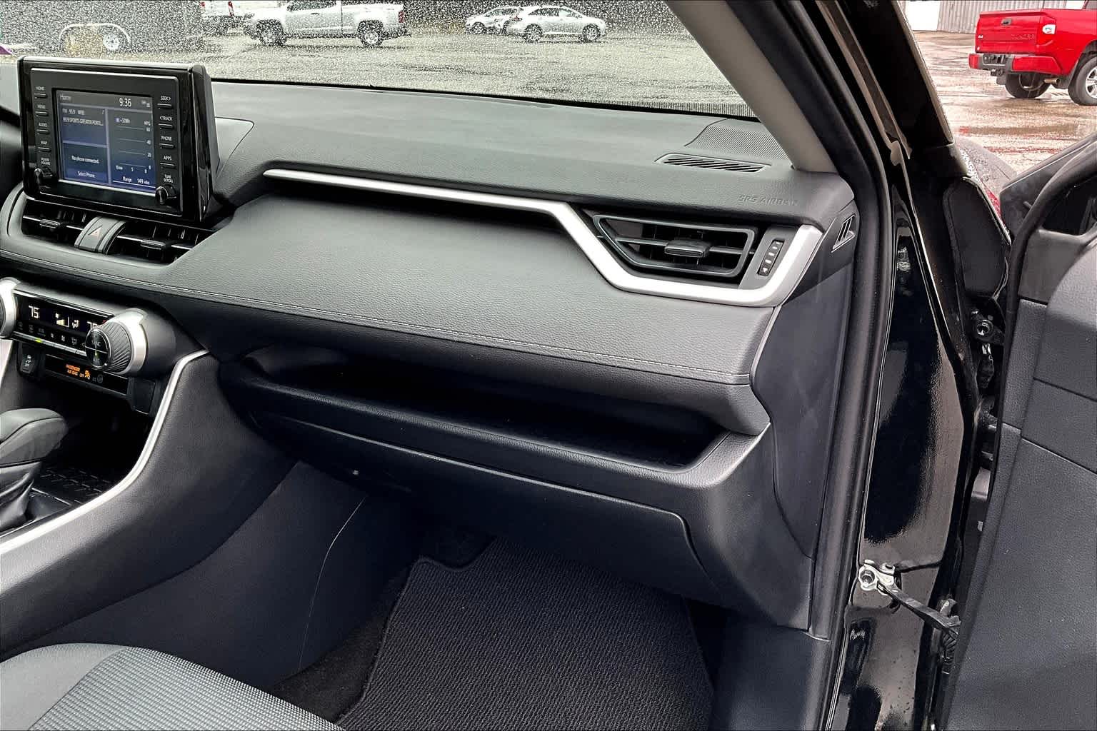 2019 Toyota RAV4 Hybrid LE