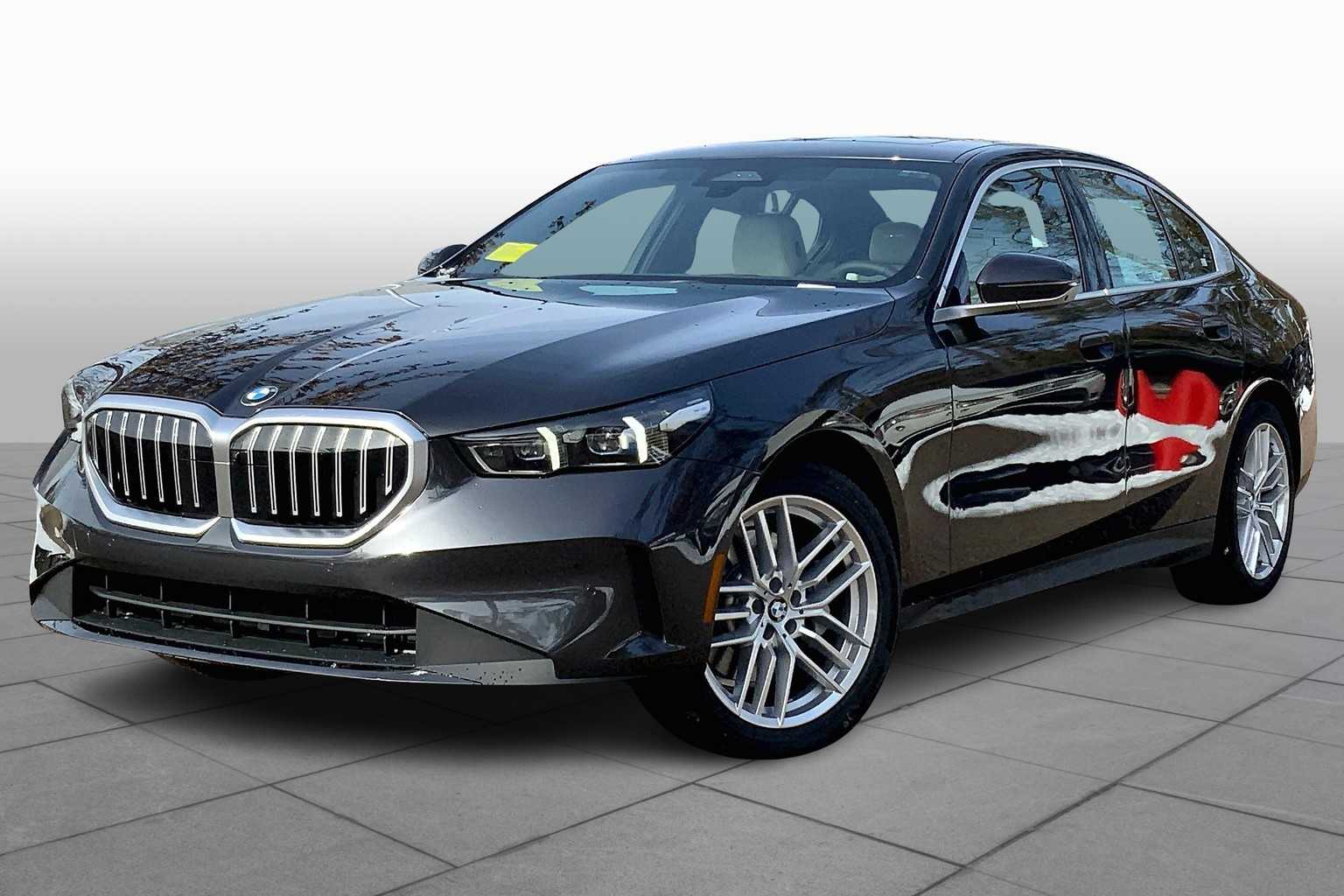 2025 BMW 5 Series 530i xDrive