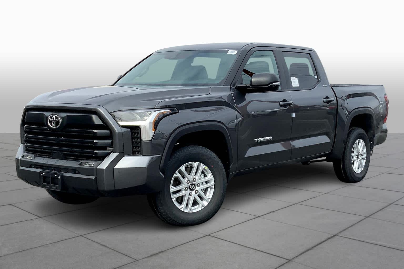2025 Toyota Tundra 4WD SR5