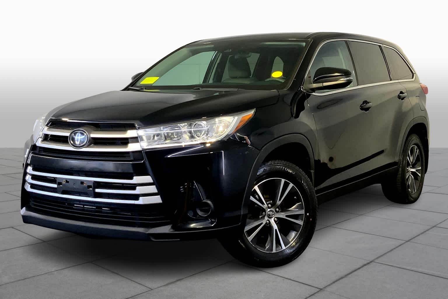 2019 Toyota Highlander LE