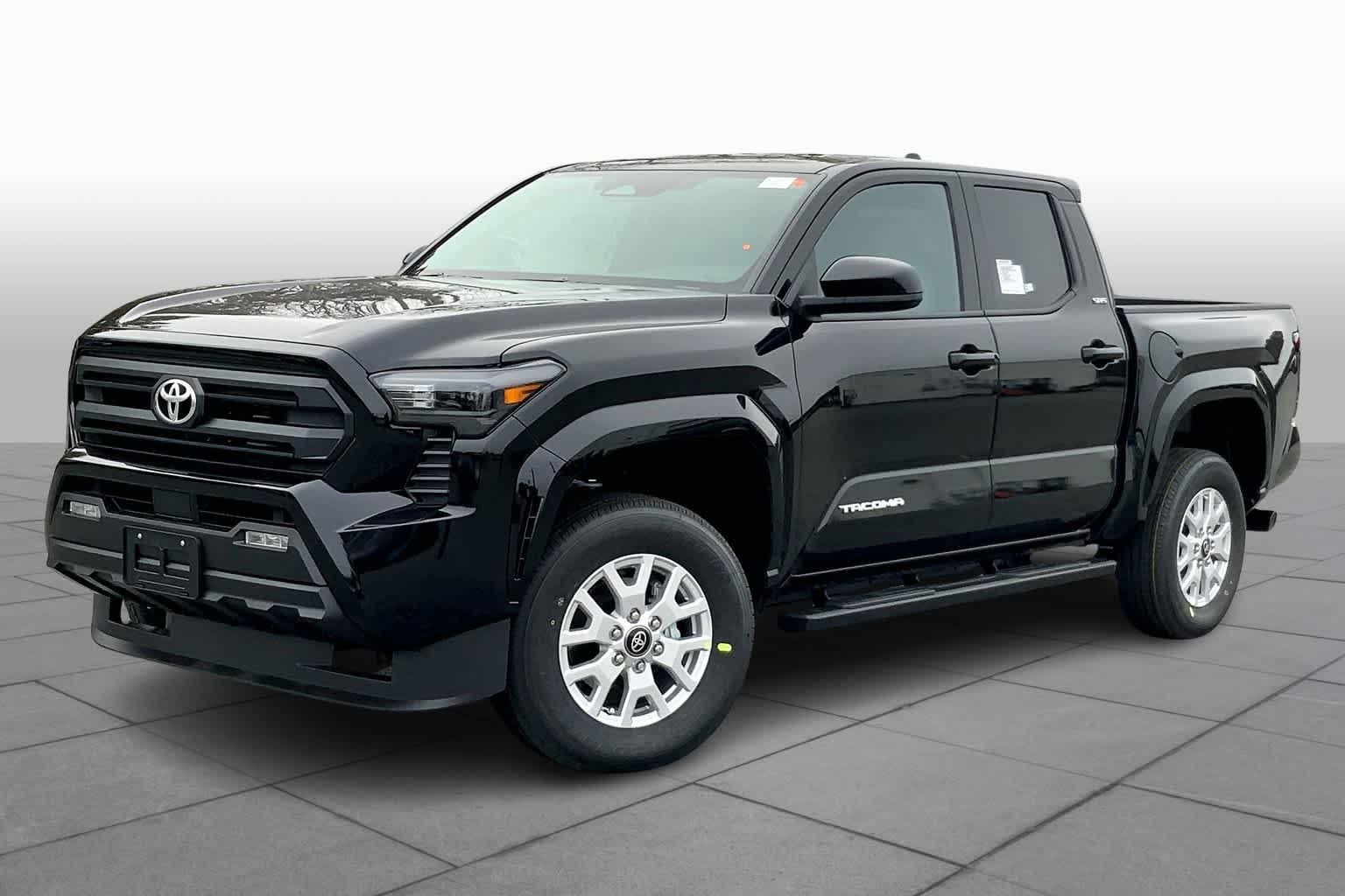 2025 Toyota Tacoma 4WD SR5