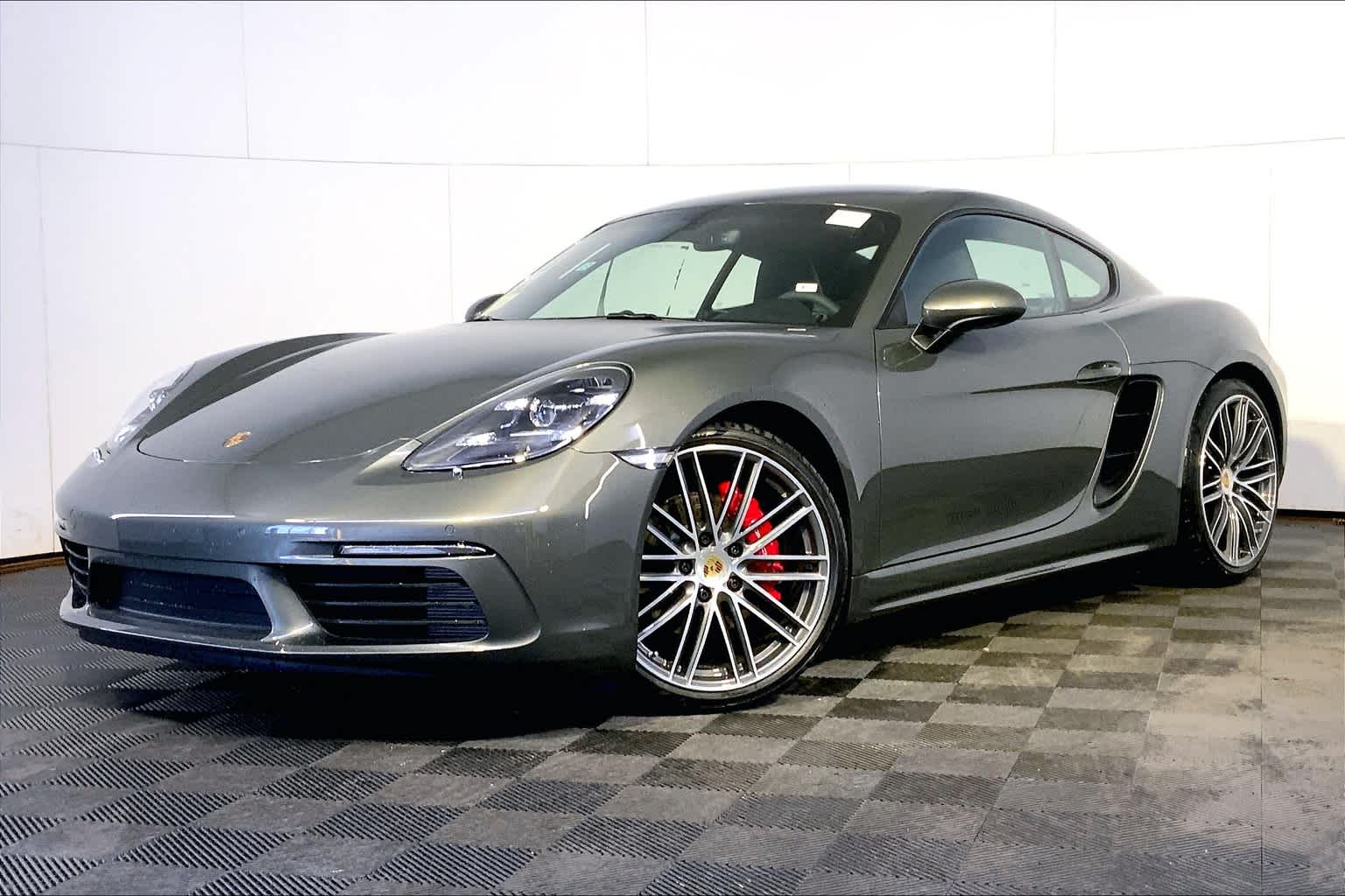 2025 Porsche 718 Cayman S