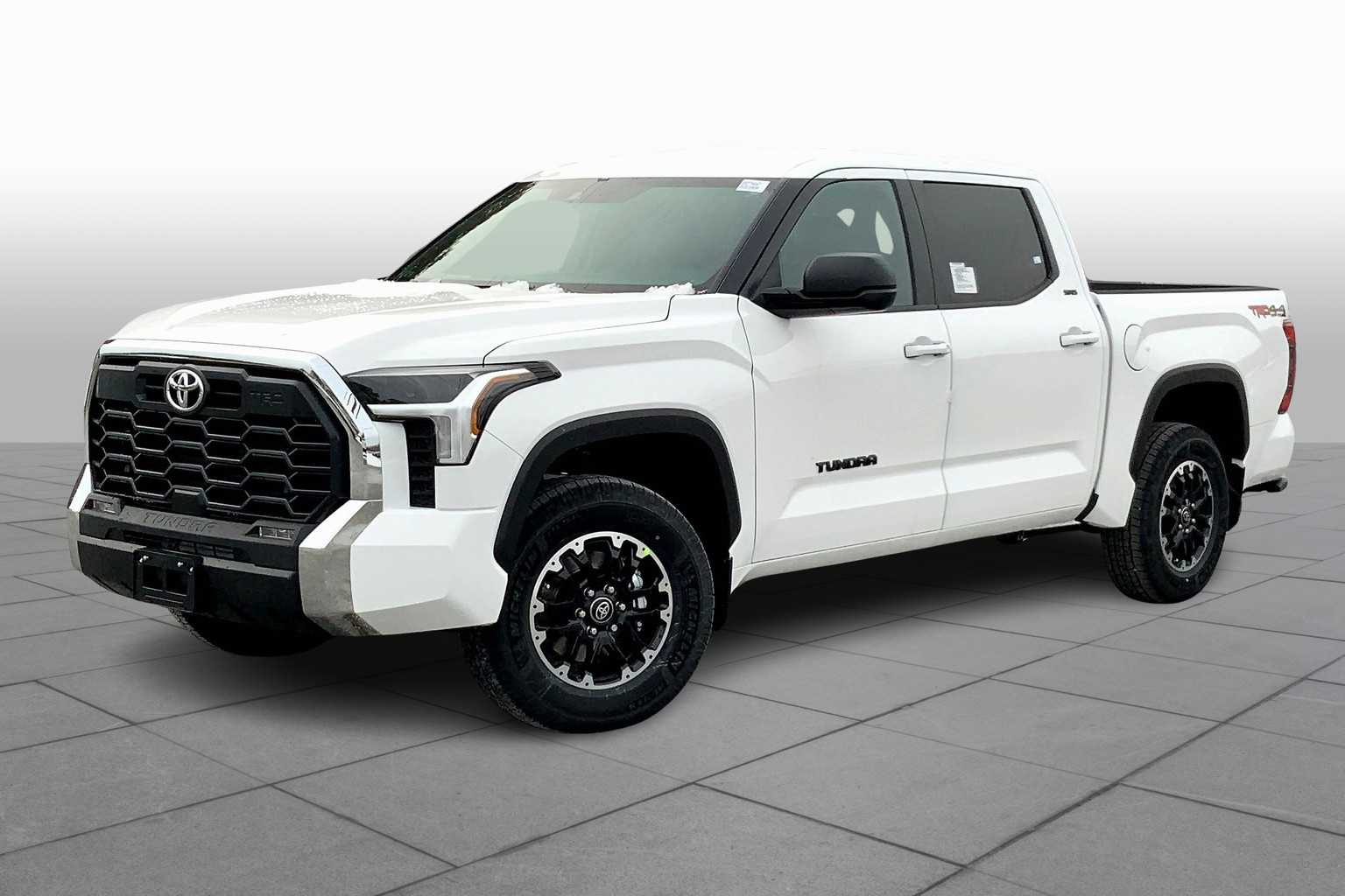 2025 Toyota Tundra 4WD SR5