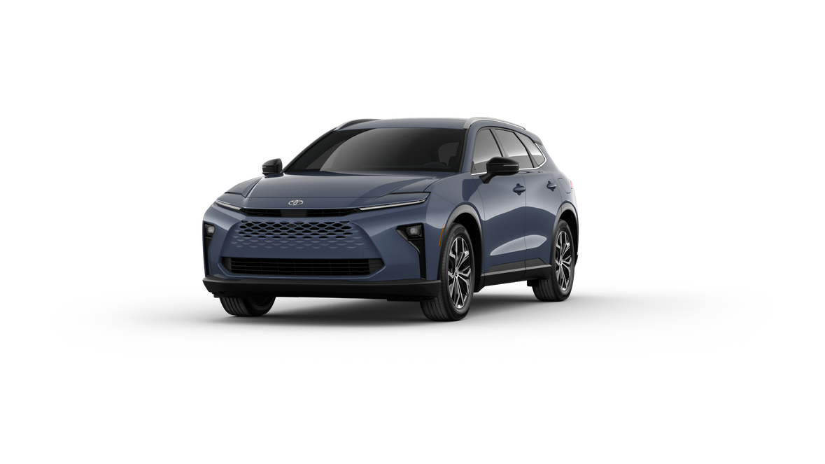 2025 Toyota Crown Signia  XLE