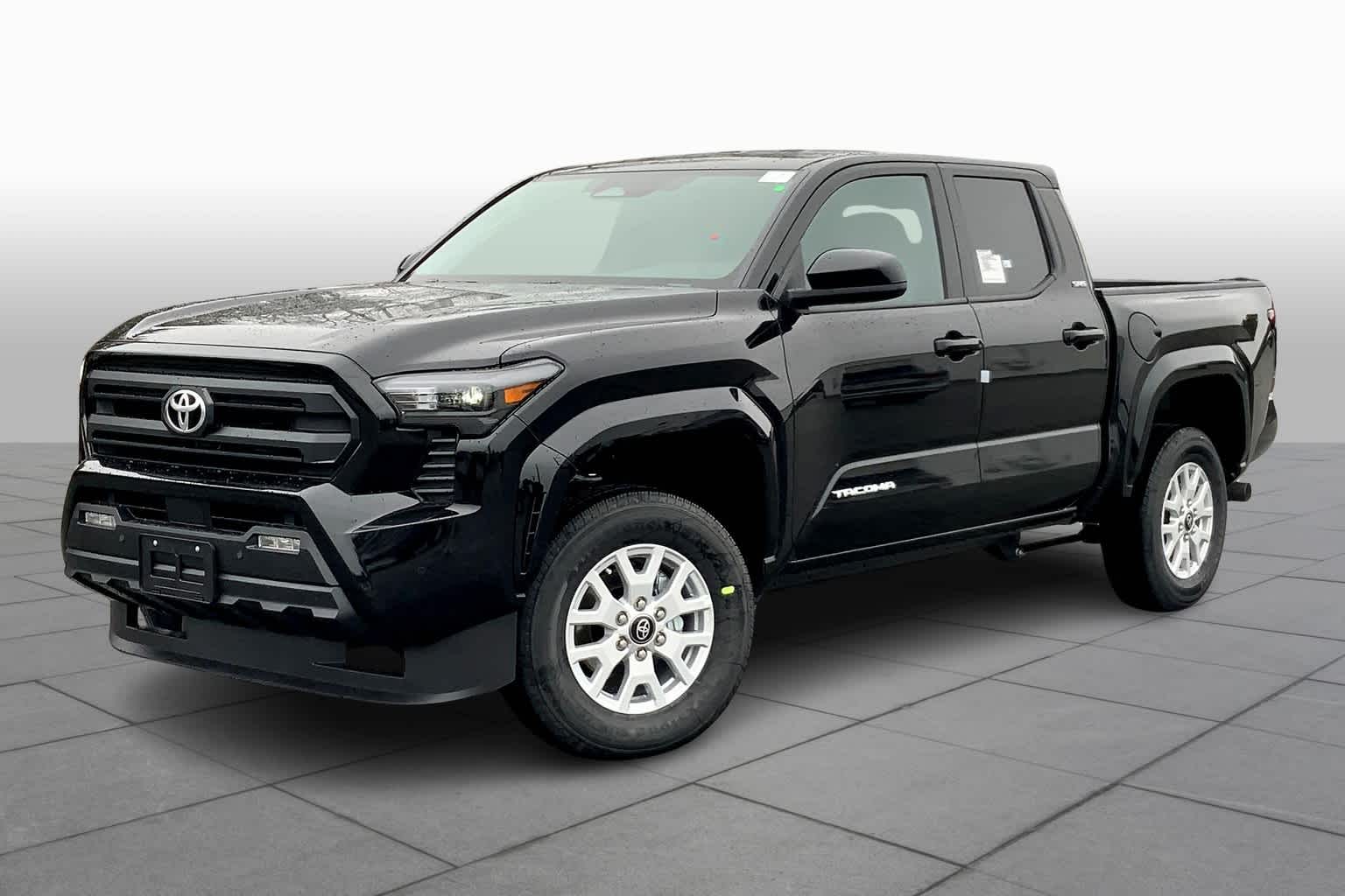 2025 Toyota Tacoma 4WD SR5