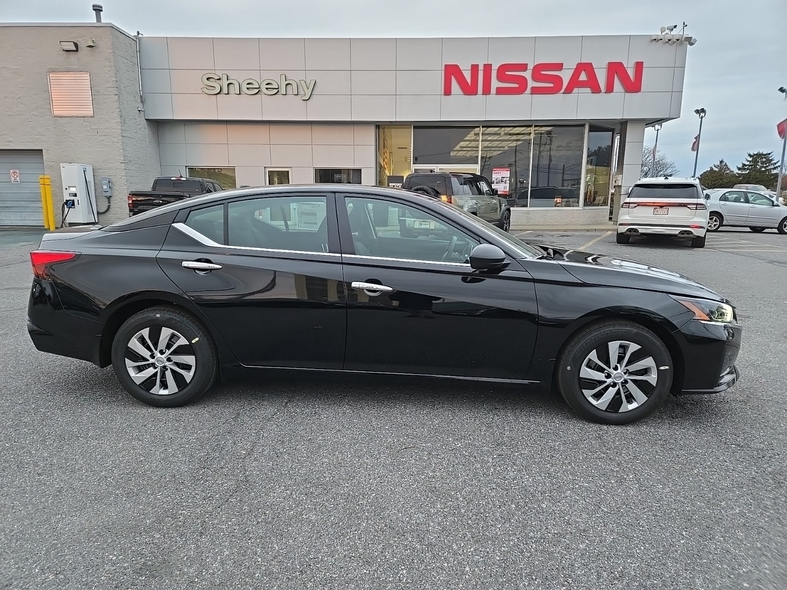 2025 Nissan Altima S