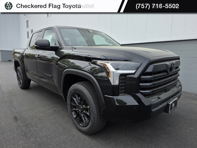 2025 Toyota Tundra 4WD SR5