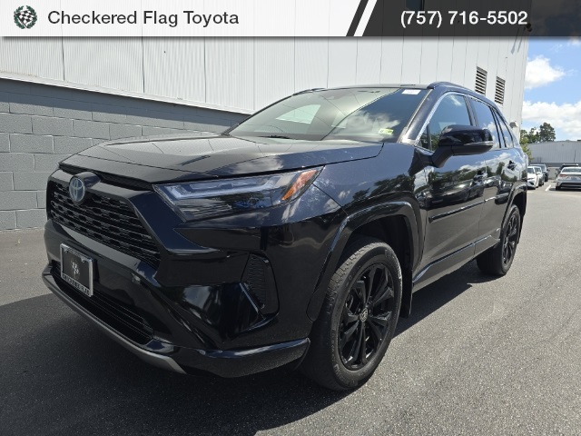 2022 Toyota RAV4 SE