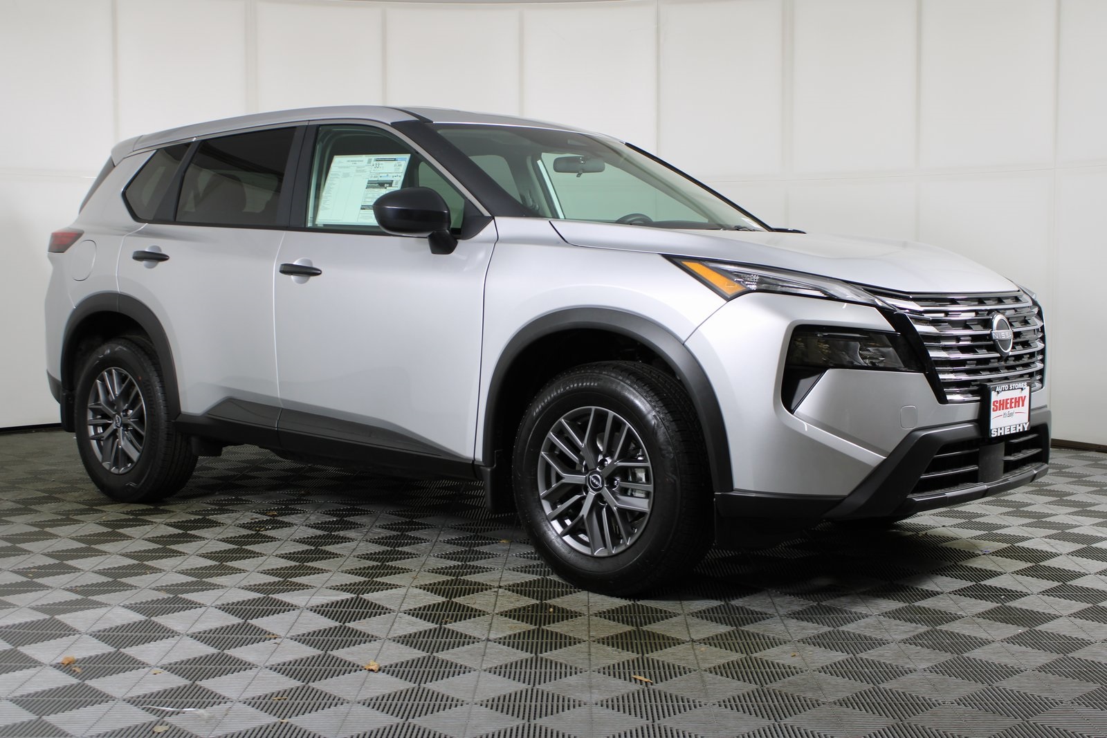 2025 Nissan Rogue S