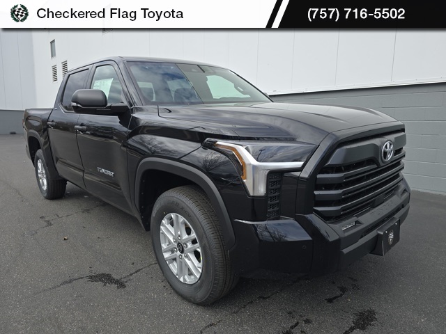 2025 Toyota Tundra 4WD SR5